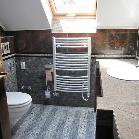 Zrinyi Haz * Szántód